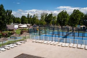 Campings les sables du midi valras plage : photos des chambres