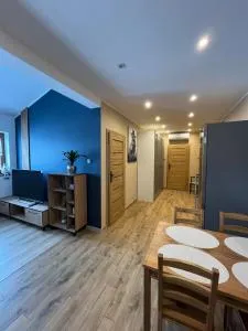 Luksusowy przestronny apartament - Pieniężno