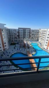 Luxury studio with beach