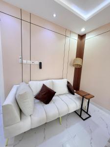 استوديو بتصميم فاخر