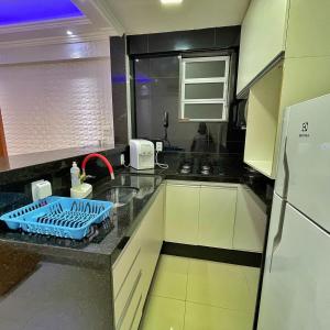 Hius 603 apenas 3 quadras da praia