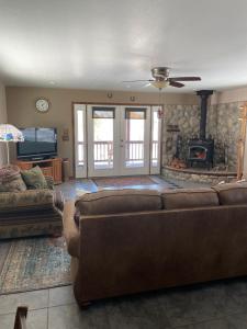 Bitterroot Barn Abode