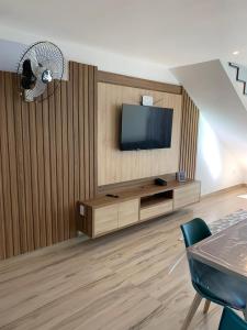 Casa duplex na Praia do Pontal em Arraial do Cabo-RJ com vista para o mar