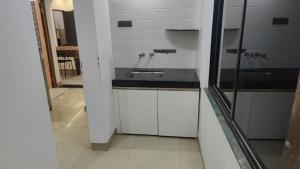 Cozy 1BhK with stunning Riverview