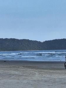 KIT praia grande Guilhermina a 180 metros praia