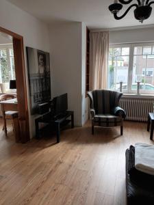 Stilvolles Altbauapartment in ruhiger Wohngegend