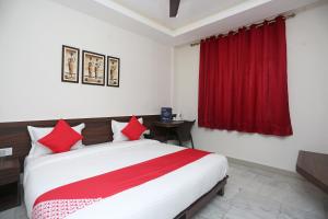Super Hotel O Tulip Inn