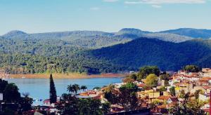 Casa Jaumi Valle de Bravo