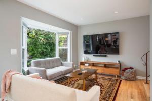 3BR 3BA Kerry Park Retreat in Queen Anne