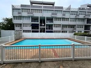 Cozy PVT ROOM in the Heart of PR in shared home