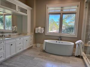 Golden Gate Estates Beach Mansion w Pool in Naples LUXURY