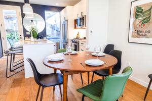 Hot Tub - Best Views - Near Stadiums!