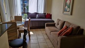 Apt Noble Area Canasvieiras 1 block from the beach
