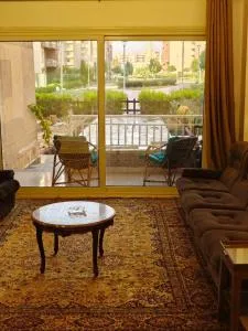 flat in compound wesal - Madīnat al Huckstep