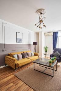 Gorgeous & Luxury Apartment in the heart of Sisli!