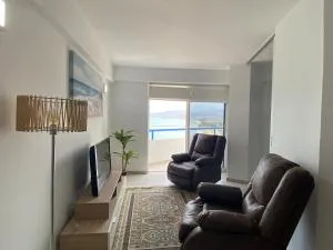 Apartment in front of the beach in Lechería - Boca de Uchire