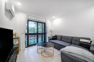 Welcome to Waterloo - A Well-connected Parkside Stay