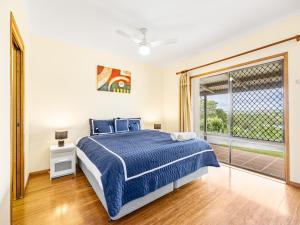 Spacious Land Area 5Bedroom Home at Sunnybank New AC
