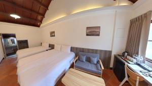 Phòng Đôi Cao Cấp (Superior Double Room)