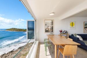 Luxe Oceanfront Apartment