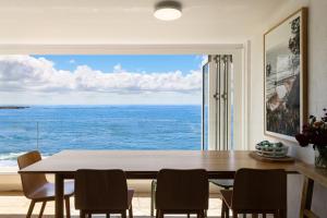 Luxe Oceanfront Apartment