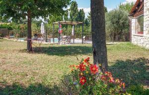 Maisons de vacances Pet Friendly Home In Montauroux : photos des chambres