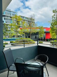 Core Soho Suites Kota Warisan Sepang KLIA Airport Free Wifi by BKA LEGACY