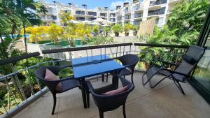 One bed Apartment Nai Yang