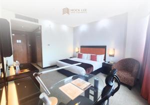 Hock Lee Hotel & Residences
