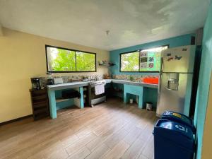 Casa y Cabaña Jaguar Tortuguero