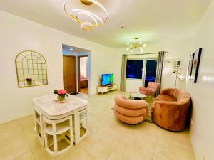 LetStay Aspire 45H 1-BR Condo 56-Sqm