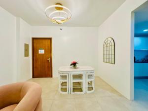 LetStay Aspire 45H 1-BR Condo 56-Sqm