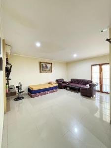 Yogya Holiday Villa