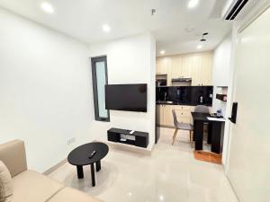 Suite Junior Có Ban Công (Junior Suite with Balcony)