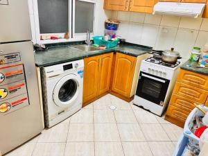 Rarefindz Comfort Lodge