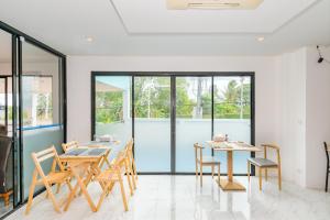 De Blue Sea Rawai Hotel