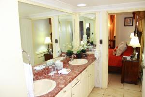 Sportsmens Lodge - Gentlemens Club