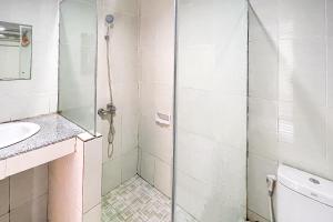 Urbanview Hotel Grand Seven One Manna