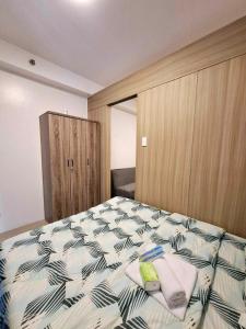 Wooden style amenities view