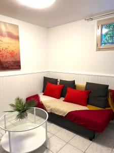 Appartements Rosny Sous Bois tres charmant l-appartement en plein centre ville et verdure : Appartement 1 Chambre