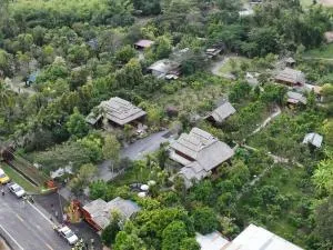 Heanmaeloung Resort. - Mae On