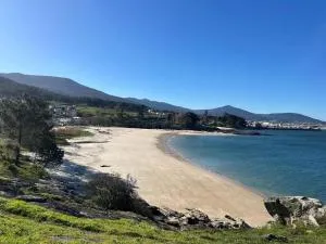 Charming Apartment Near Praia das Gaviotas - 80 m² with Balcony - Sabardes