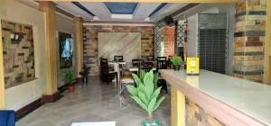 Meltonia Luxury Inn - Tororo