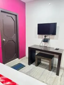 SRI Surya Guest House - Waltair