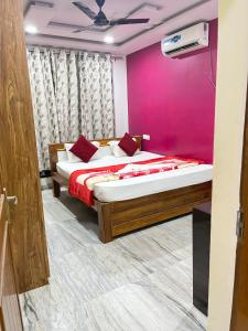 SRI Surya Guest House