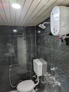 Meenakshi Guest House