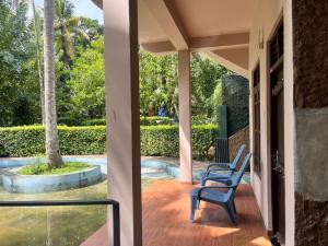 Pelican Lake safari resort