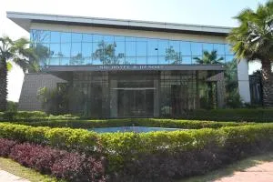 NRI Hotel - امبالا