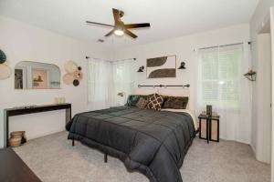 Nice East Side 3BR 2BA WIFI SMART TV