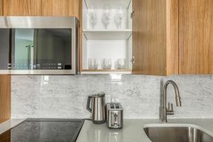 Blueground E Village courtyard gym ac wd NYC-1532